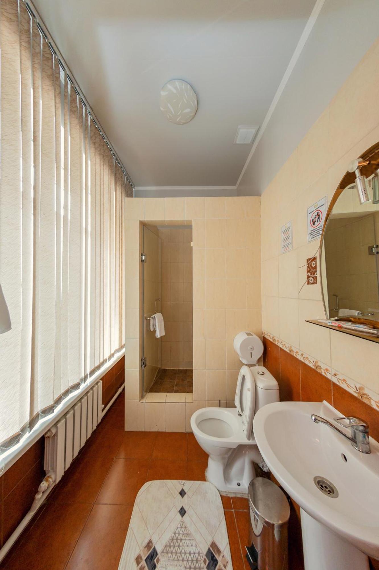 Ajour Hotel Almaty Eksteriør billede