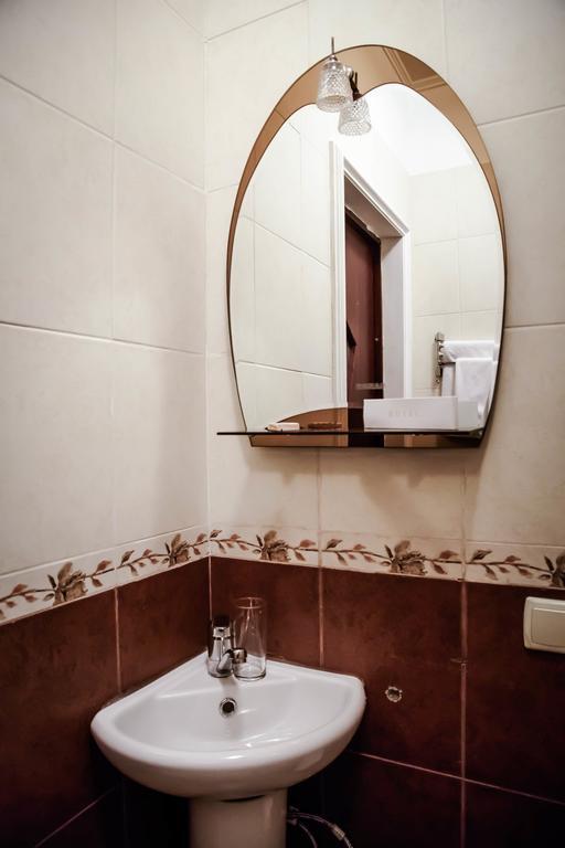 Ajour Hotel Almaty Værelse billede